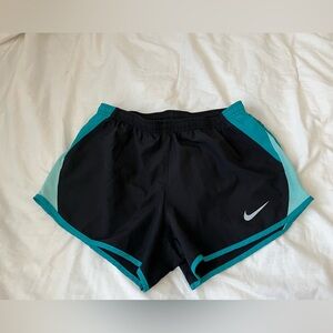 🏷️ Nike Blue and Black Running Shorts